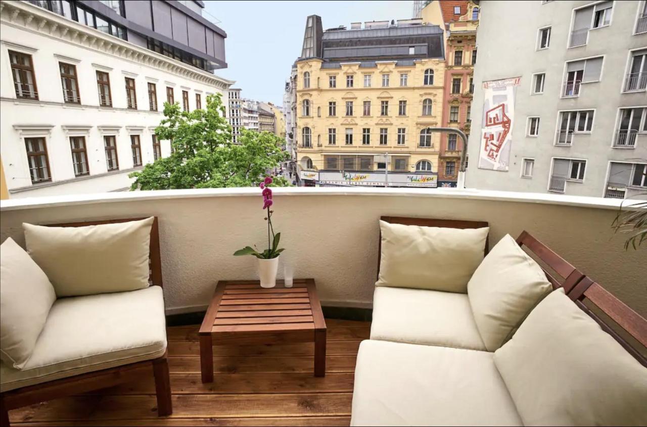 Balcony Oasis Operastreet Appartement Wenen Buitenkant foto