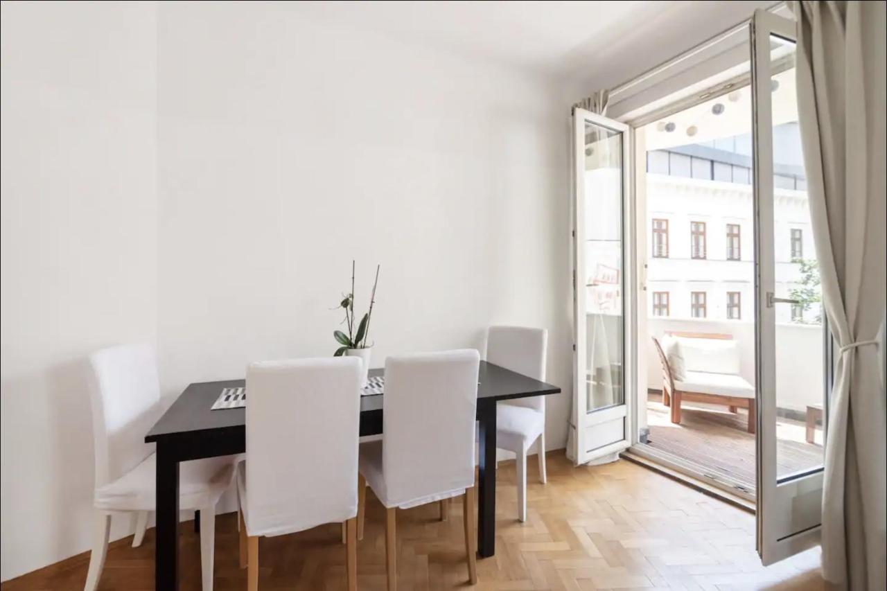 Balcony Oasis Operastreet Appartement Wenen Buitenkant foto